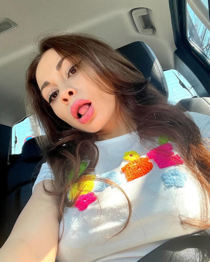 Who Is Lolly Lips? Age, Career, Net Worth & More (2026 Guide)